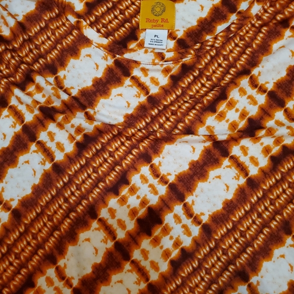 Ruby Rd Blouse. - Picture 6 of 7